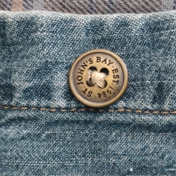 FLANNEL LINED SHACKET DENIM SHIRT
St. Johnβs Bay LG/XL Unisex π FADED PERFECT - Picture 6 of 16